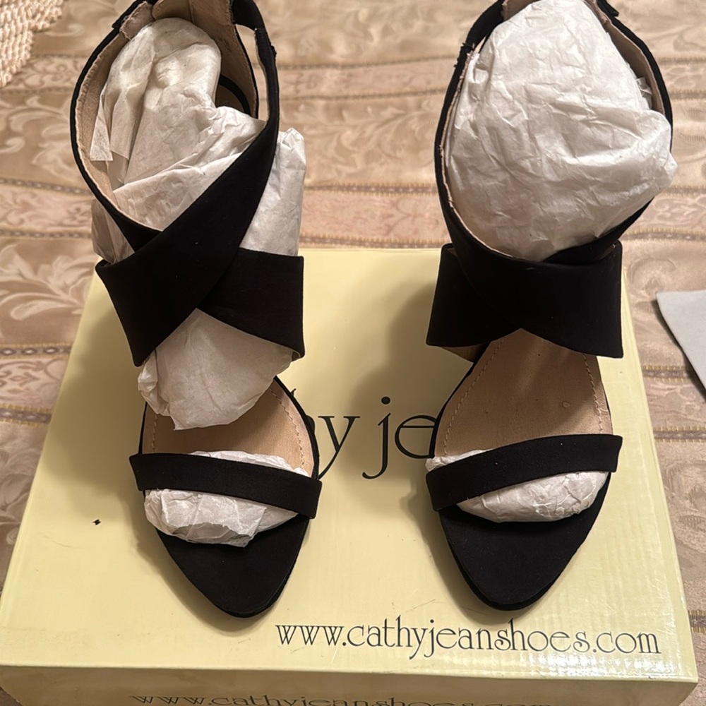Brand new black suede Cathy Jean 5” heels size 7
